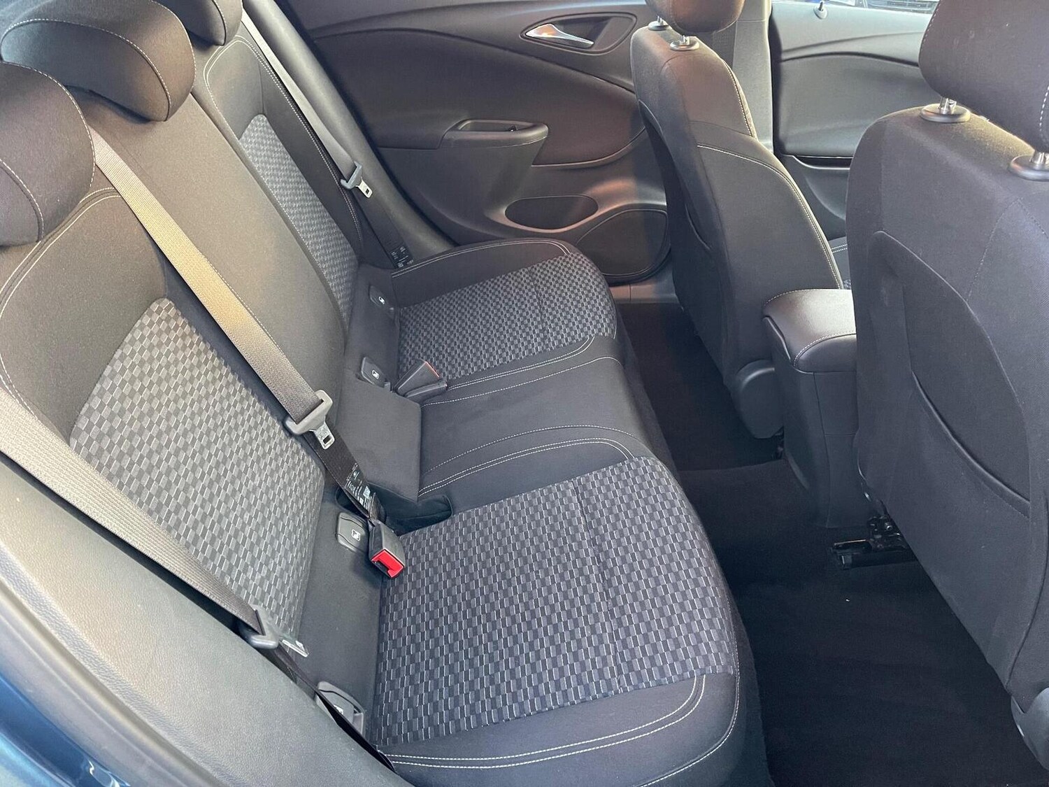 Used Vauxhall Astra 2016 for sale - 76712992: Photo 16