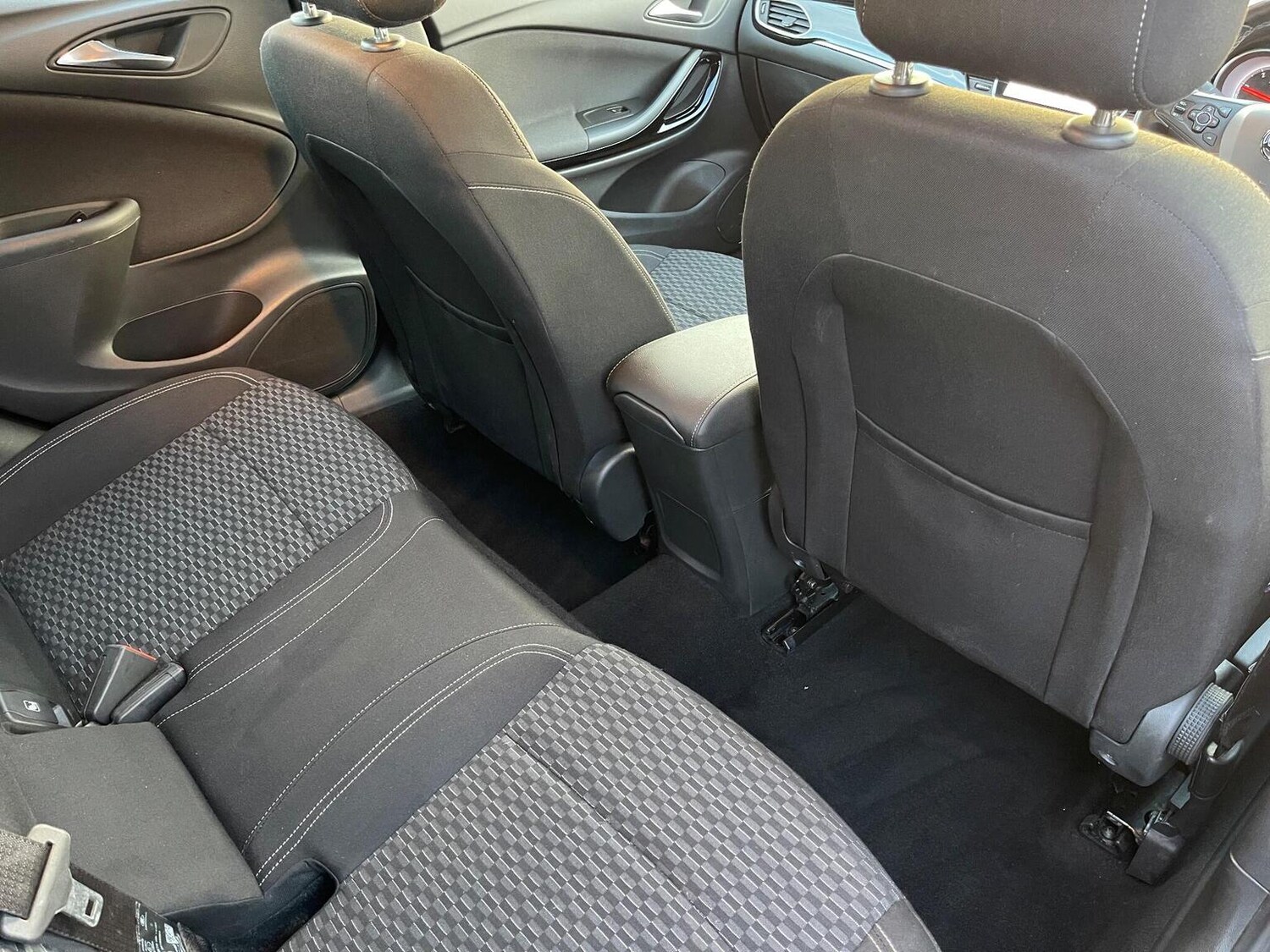 Used Vauxhall Astra 2016 for sale - 76712992: Photo 17