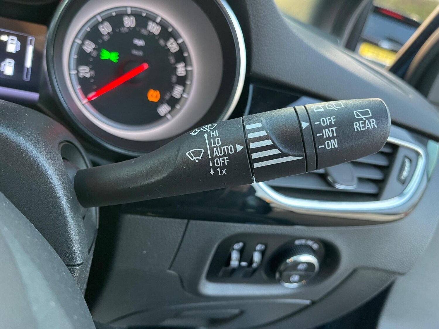 Used Vauxhall Astra 2016 for sale - 76712992: Photo 23