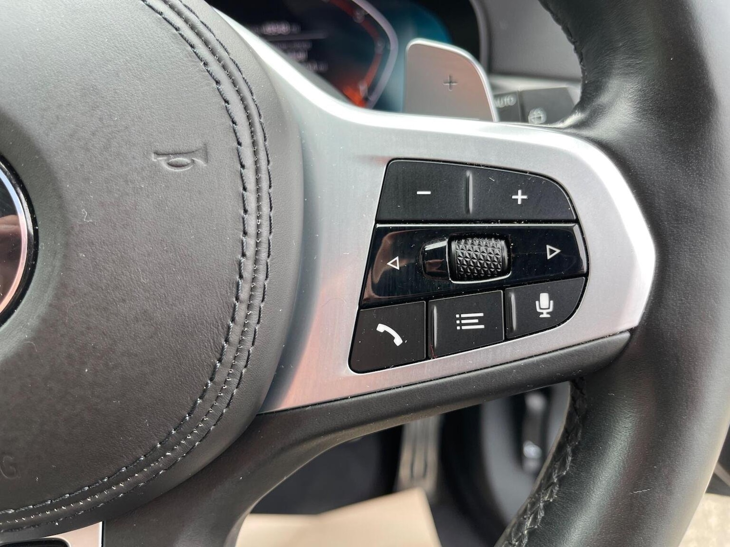 Used BMW 5 Series 2020 for sale - 76712735: Photo 36