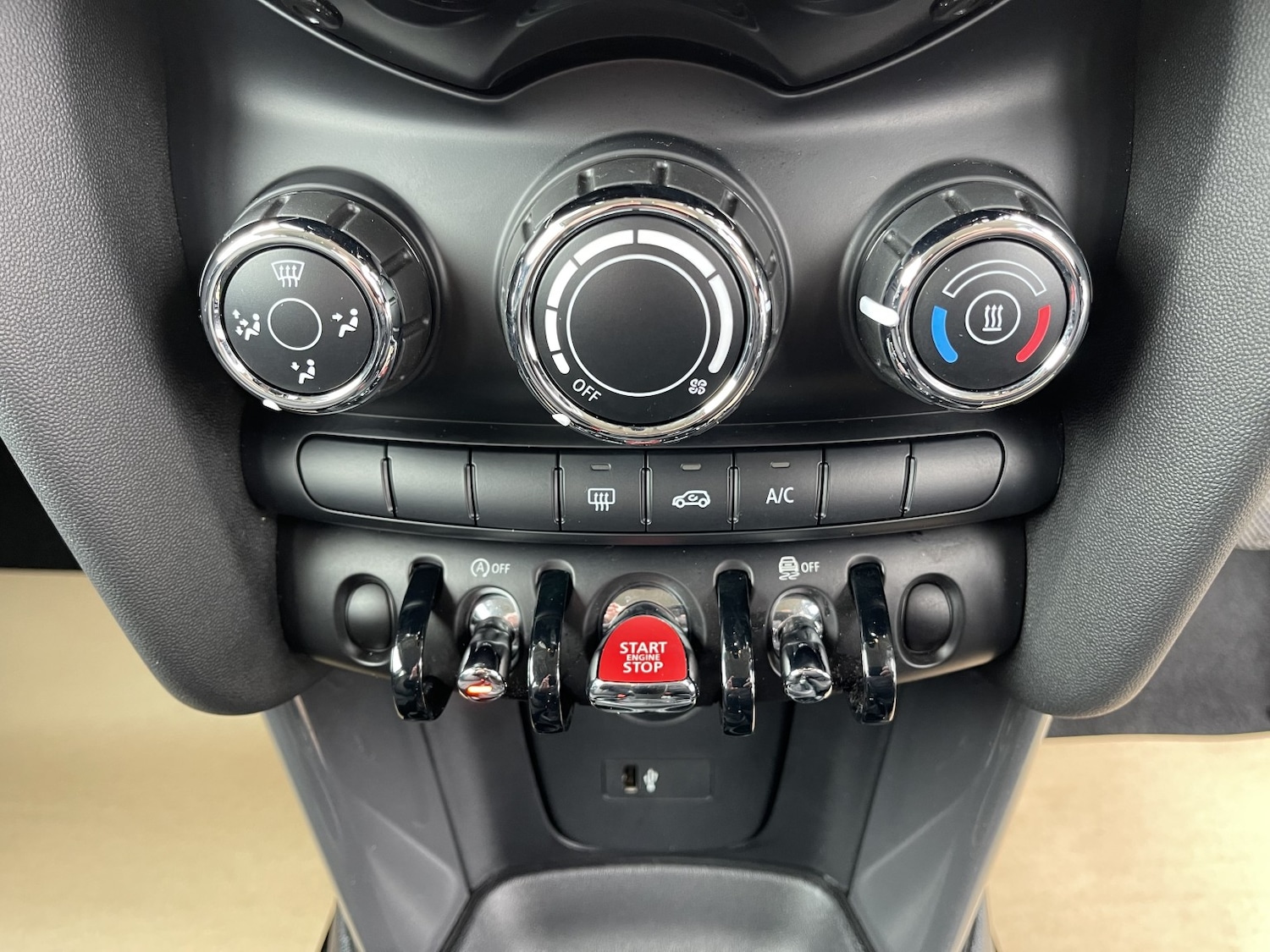 Used MINI Hatch 2019 for sale - 77851262: Photo 38