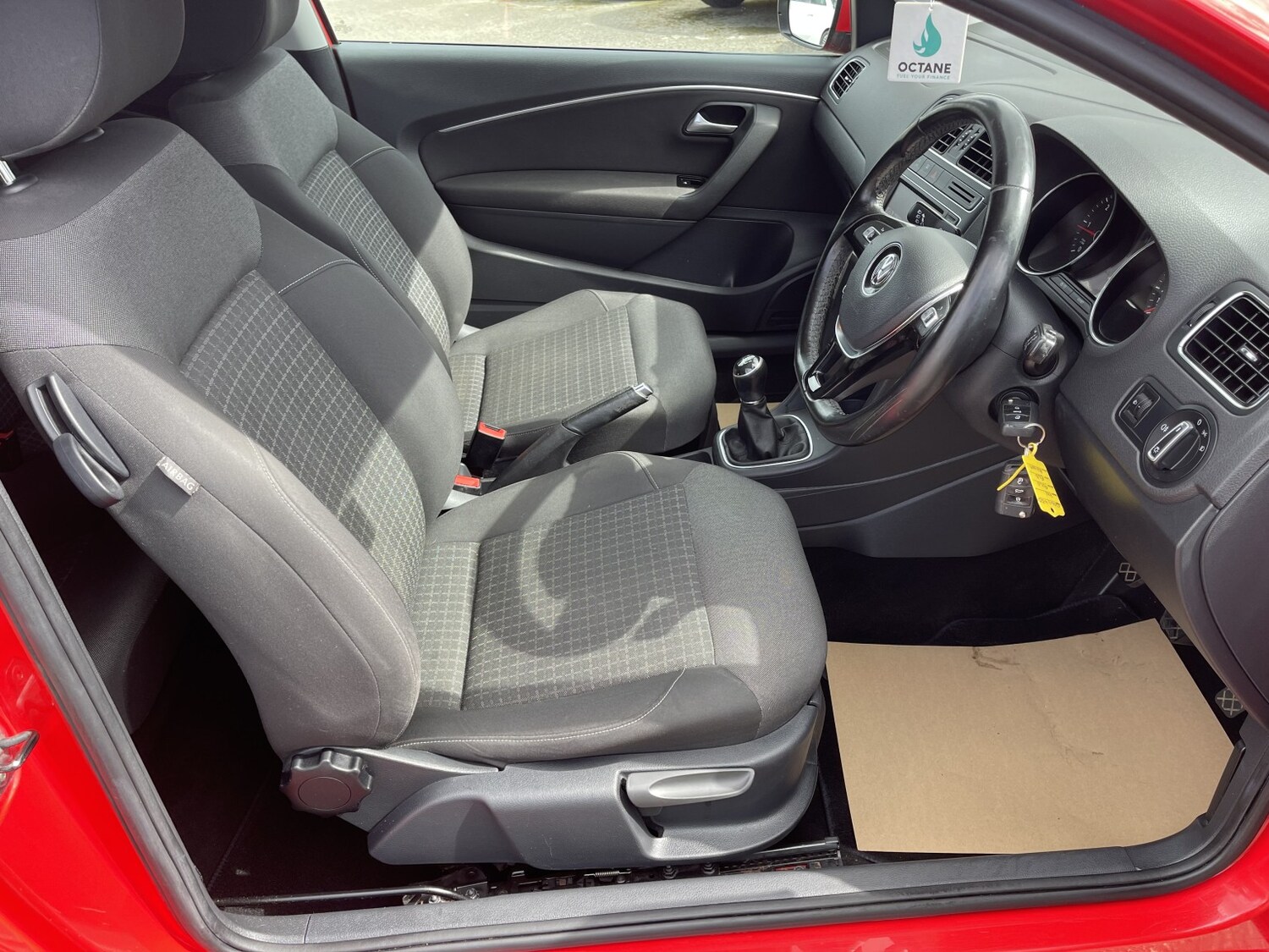 Used Volkswagen Polo 2014 for sale - 78213463: Photo 14