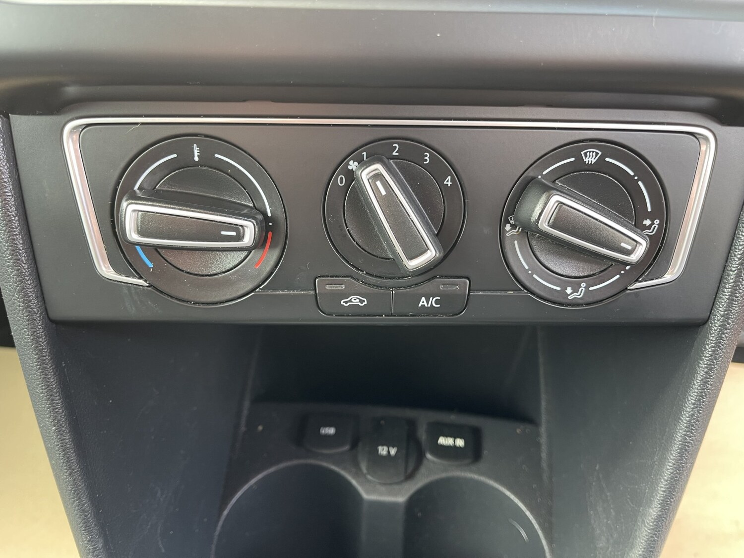 Used Volkswagen Polo 2014 for sale - 78213463: Photo 39