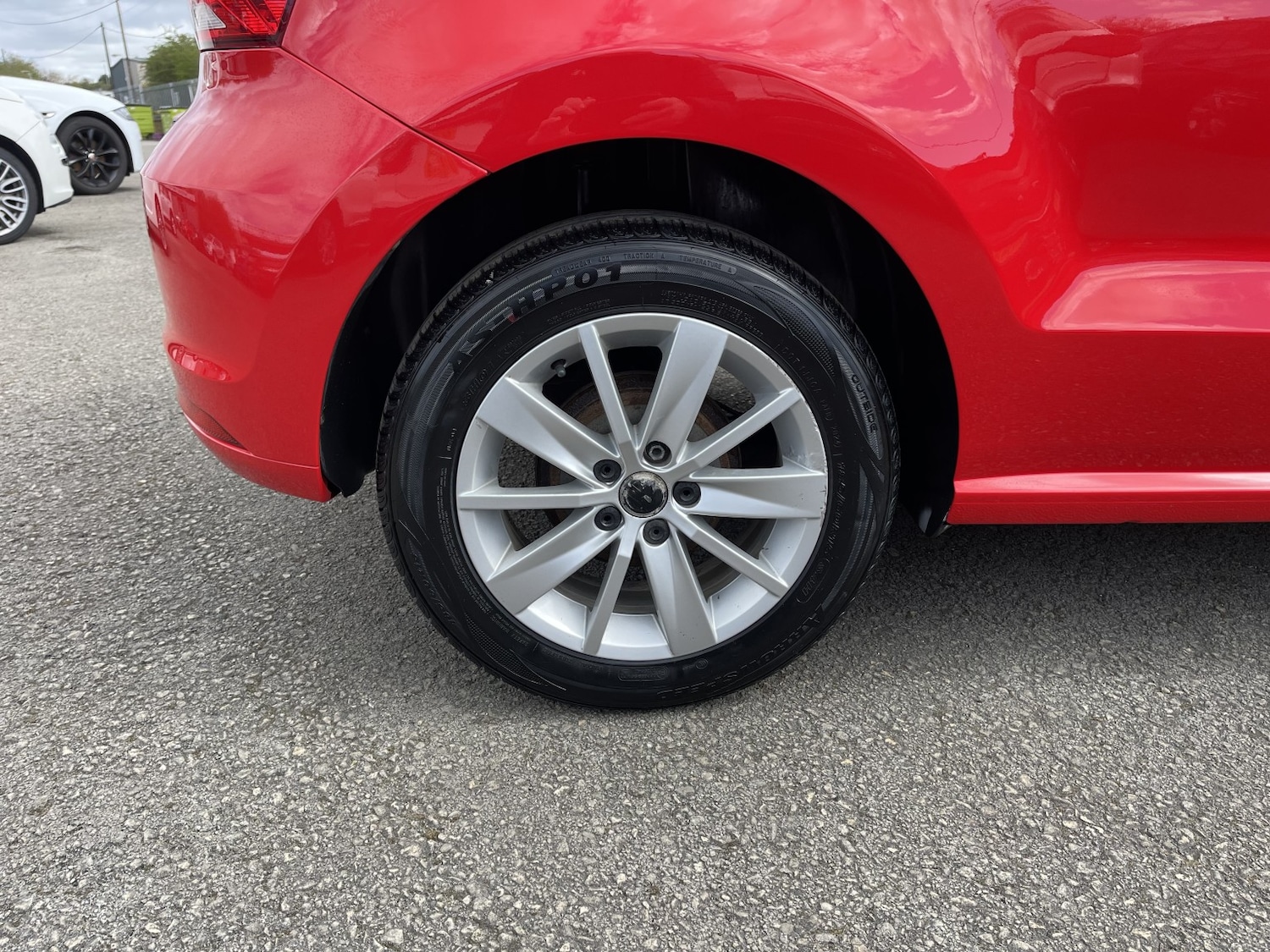 Used Volkswagen Polo 2014 for sale - 78213463: Photo 8