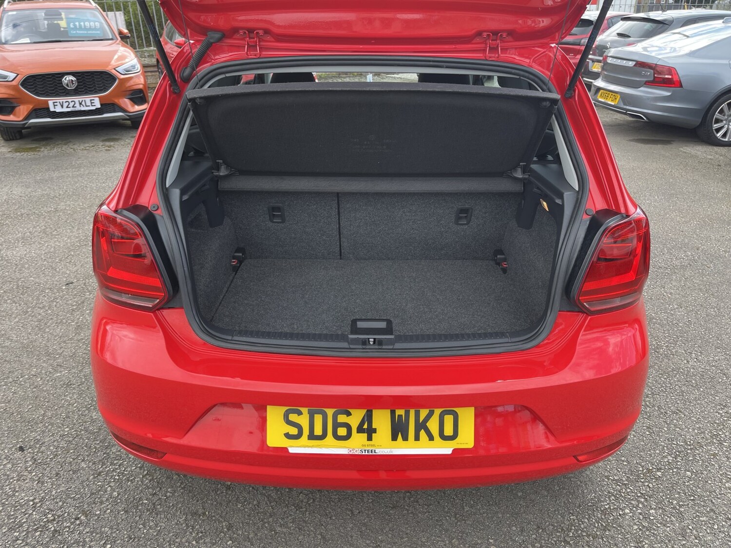 Used Volkswagen Polo 2014 for sale - 78213463: Photo 9