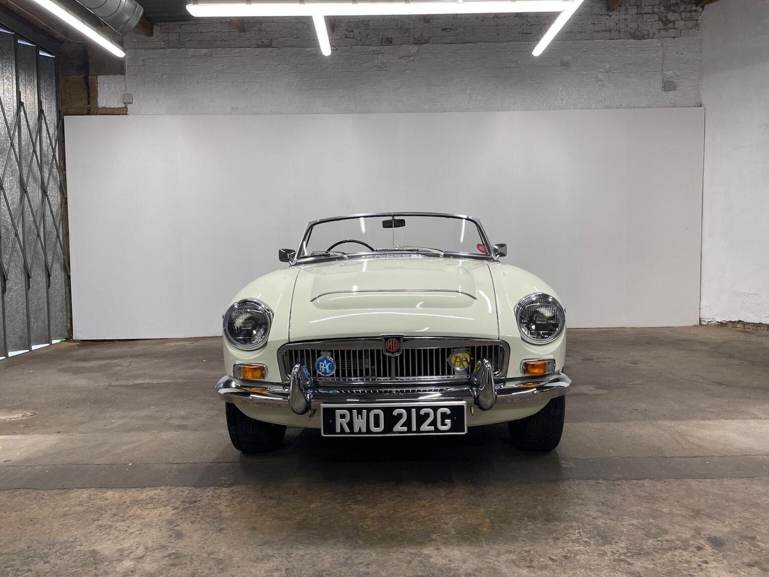 Used MG MGC 1968 for sale - 77251303: Photo 31