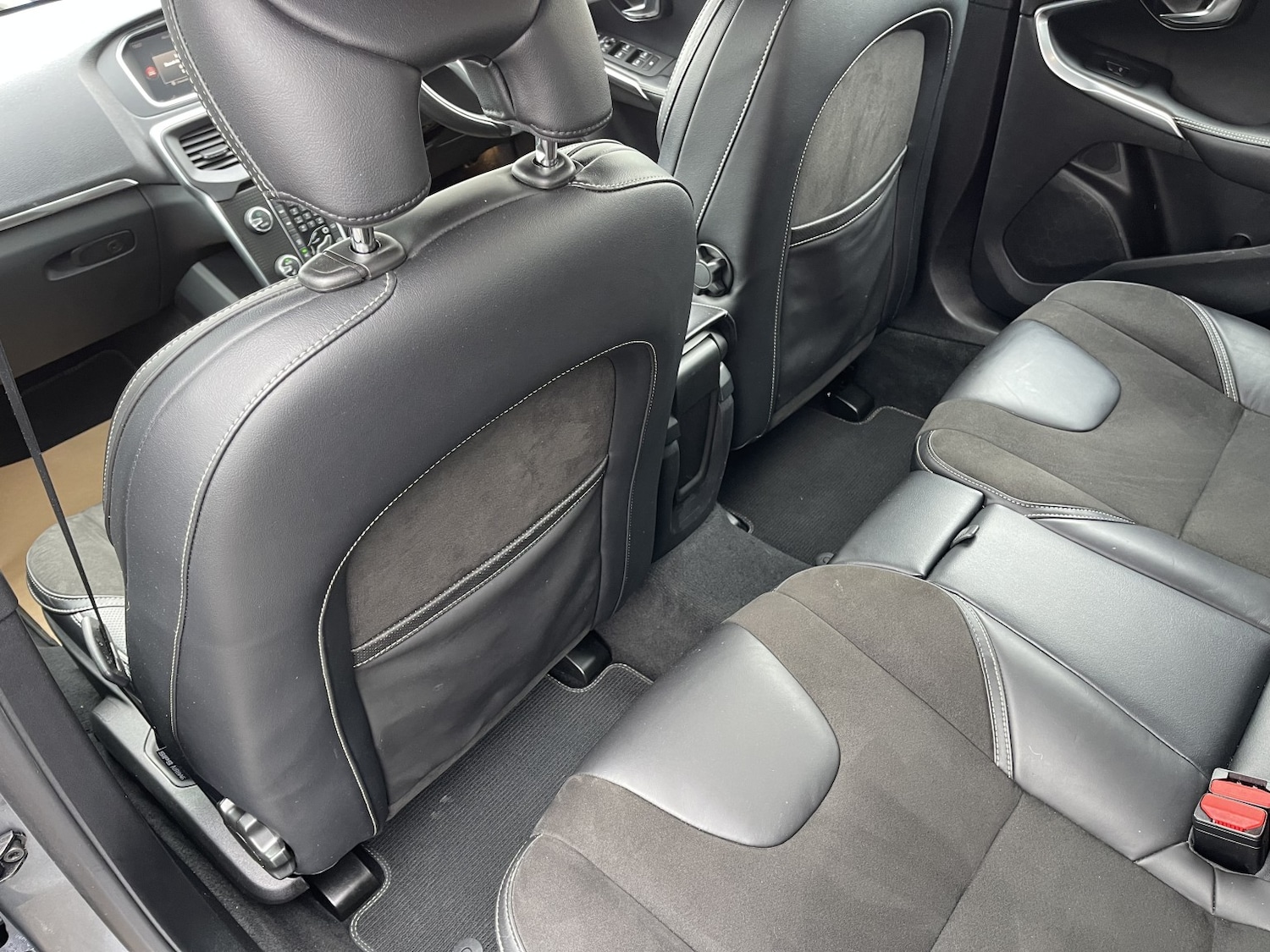 Used Volvo V40 2018 for sale - 77438461: Photo 22