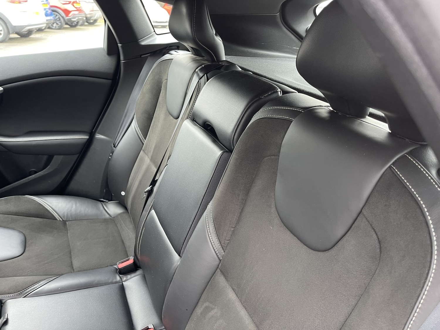 Used Volvo V40 2018 for sale - 77438461: Photo 25