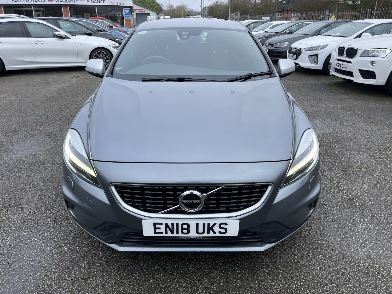 Used Volvo V40 2018 for sale - 77438461: Photo 4