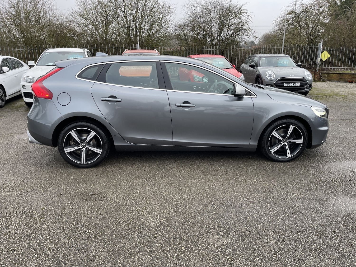 Used Volvo V40 2018 for sale - 77438461: Photo 5