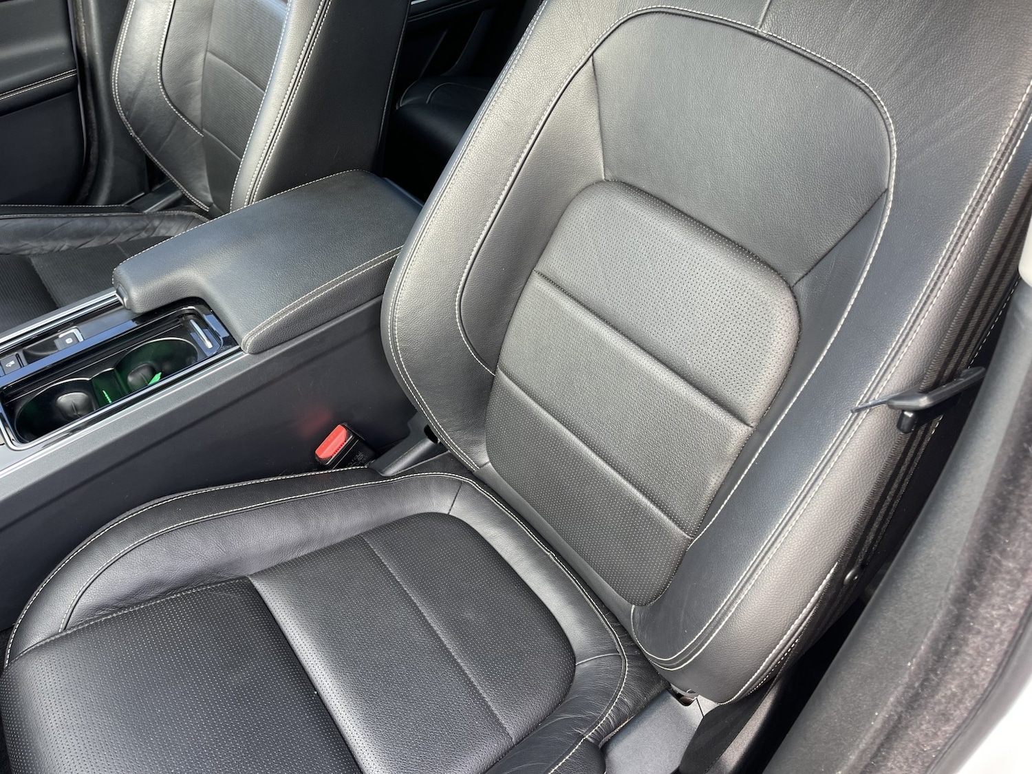 Used Jaguar XF 2018 for sale - 77735821: Photo 24