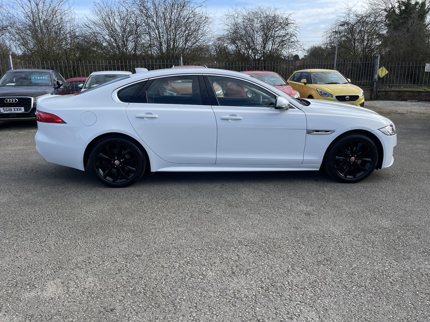 Used Jaguar XF 2018 for sale - 77735821: Photo 3
