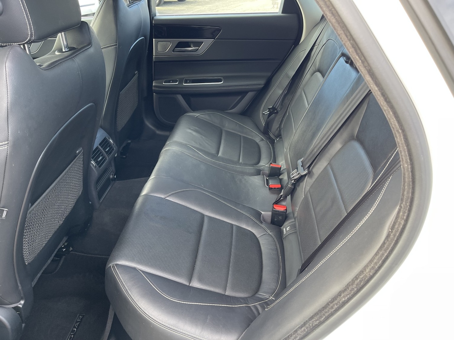 Used Jaguar XF 2018 for sale - 77735821: Photo 32