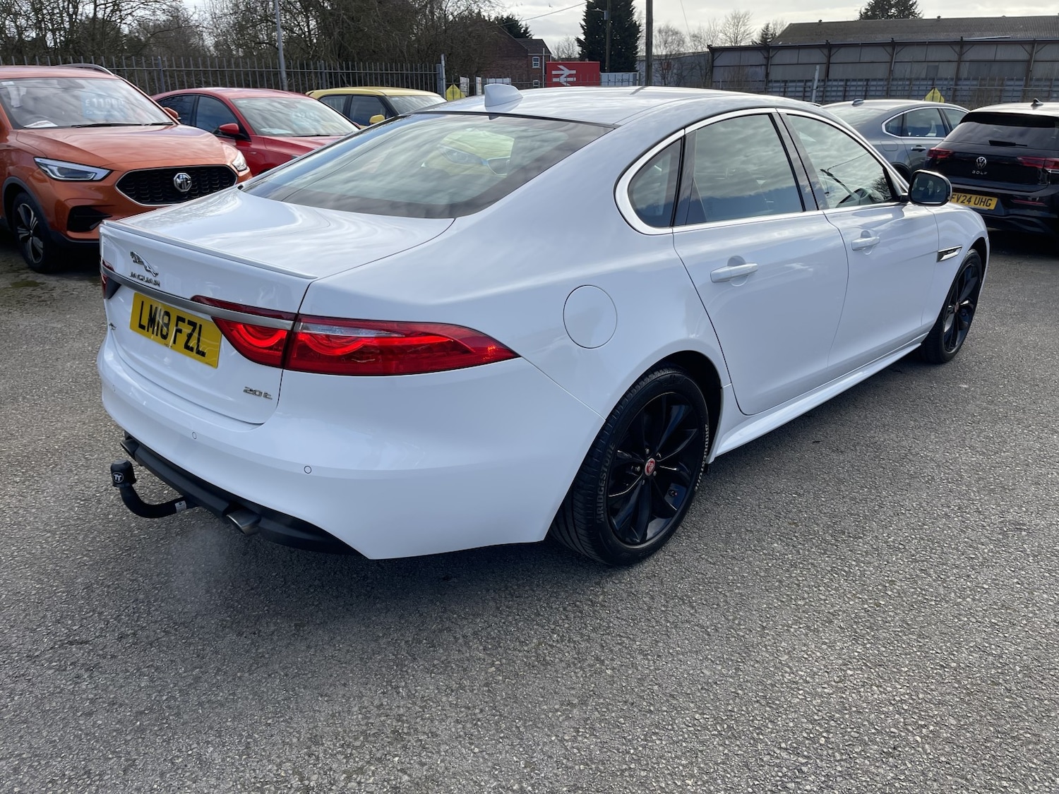 Used Jaguar XF 2018 for sale - 77735821: Photo 4