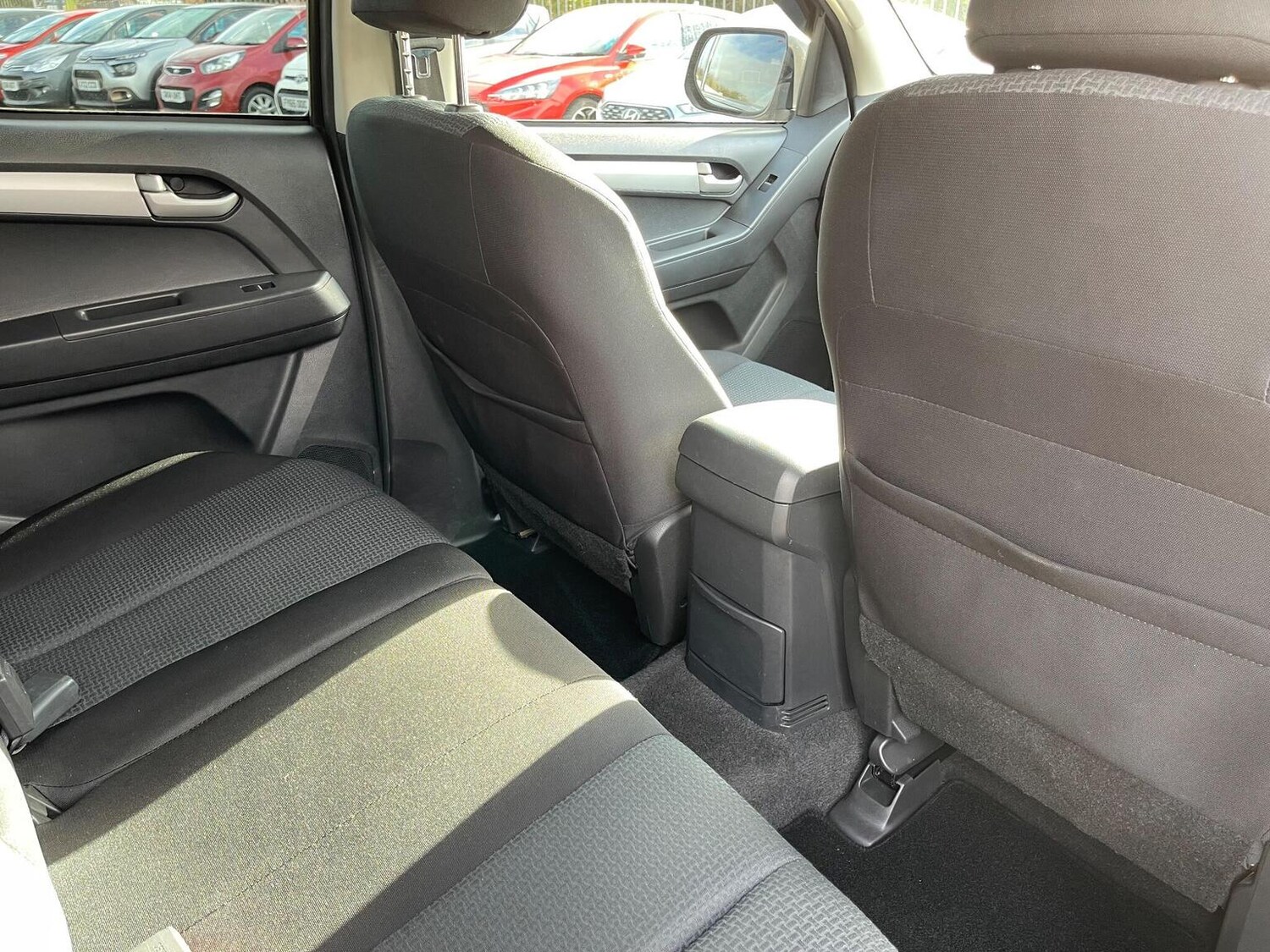 Used Isuzu D-Max 2015 for sale - 76712712: Photo 16