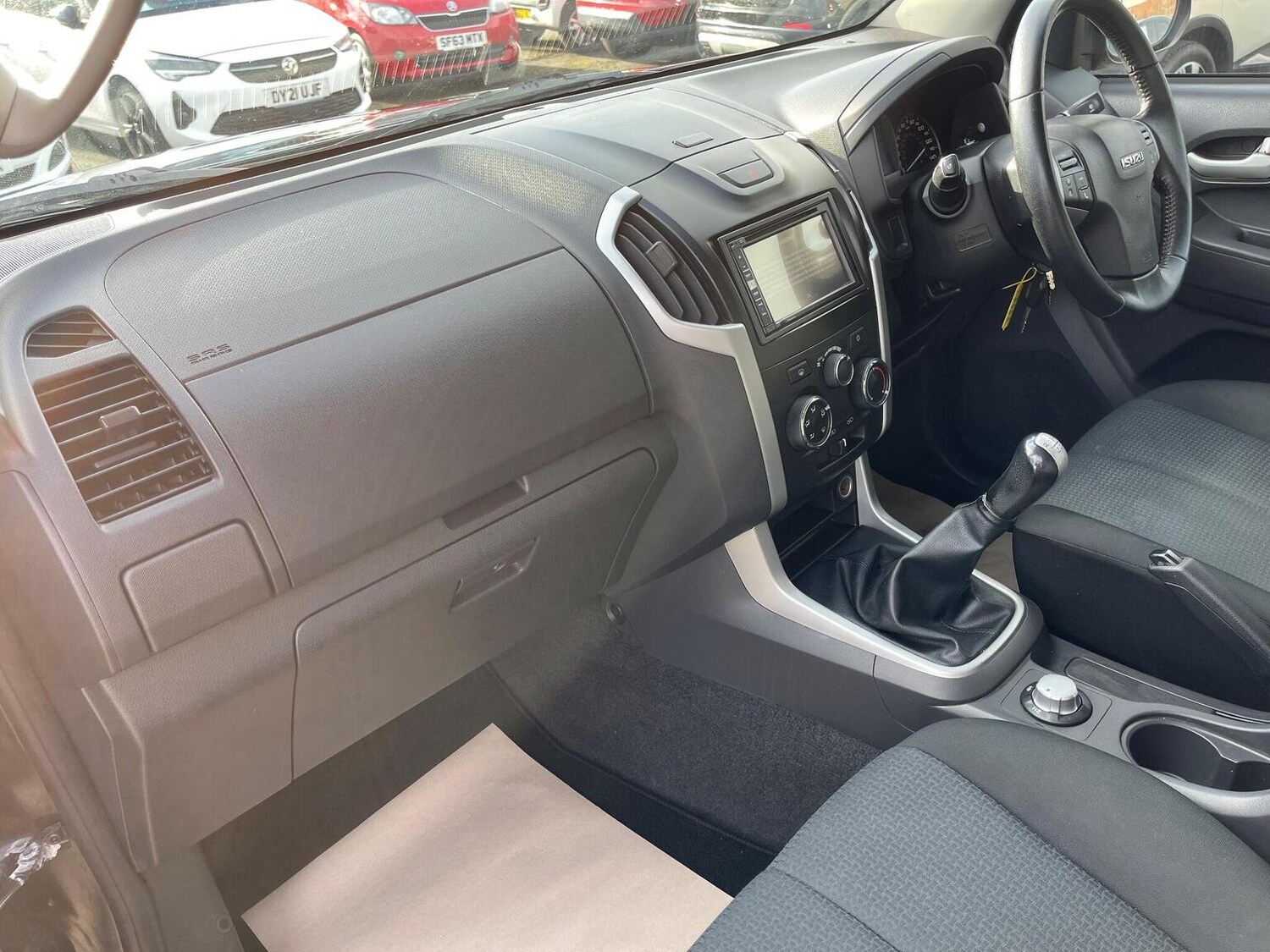 Used Isuzu D-Max 2015 for sale - 76712712: Photo 24