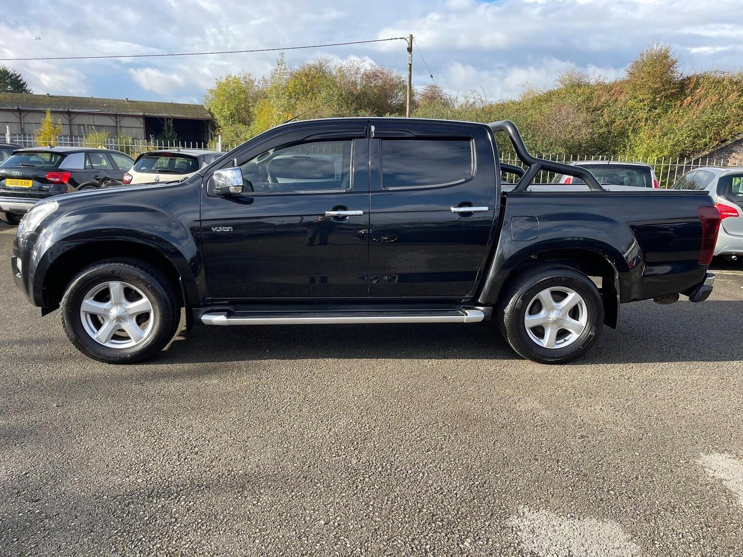 Used Isuzu D-Max 2015 for sale - 76712712: Photo 9