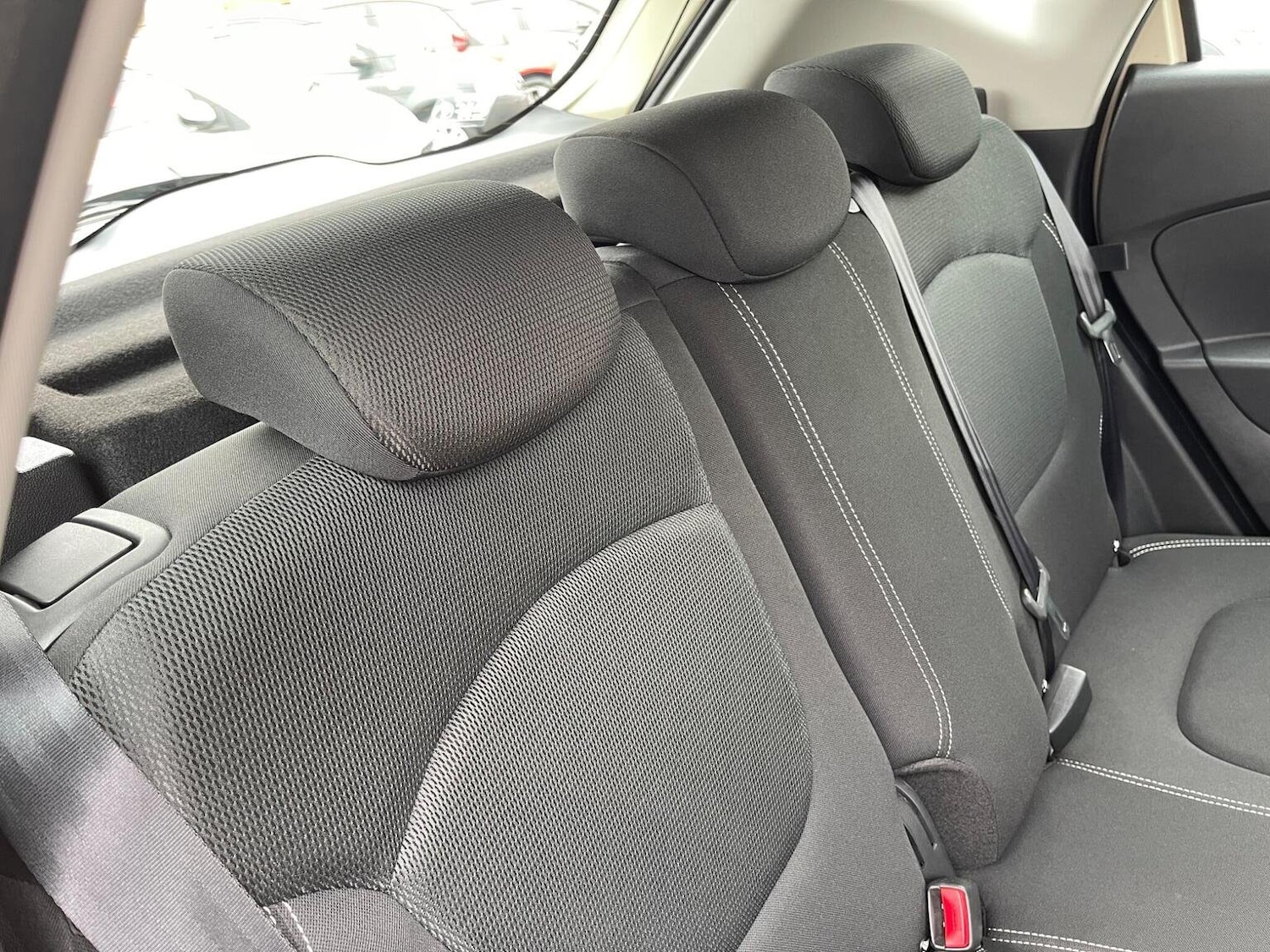 Used Renault Captur 2018 for sale - 76712607: Photo 23