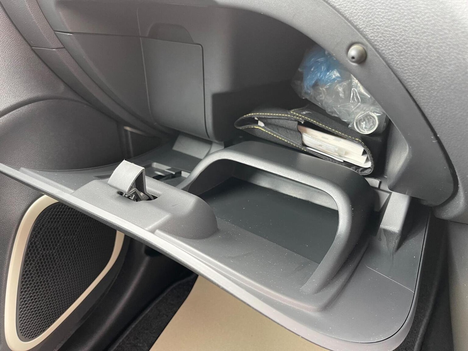 Used Renault Captur 2018 for sale - 76712607: Photo 41