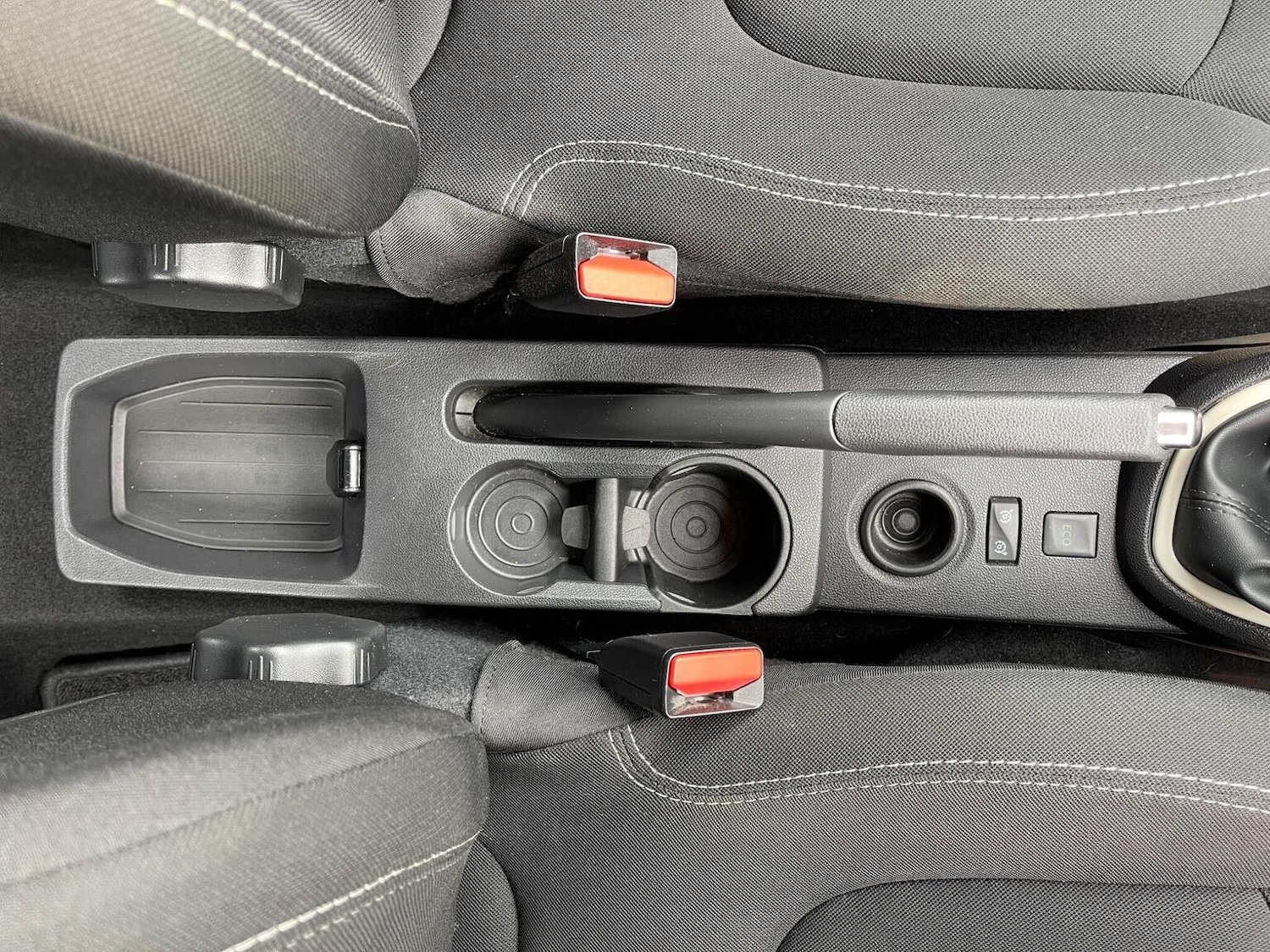 Used Renault Captur 2018 for sale - 76712607: Photo 44