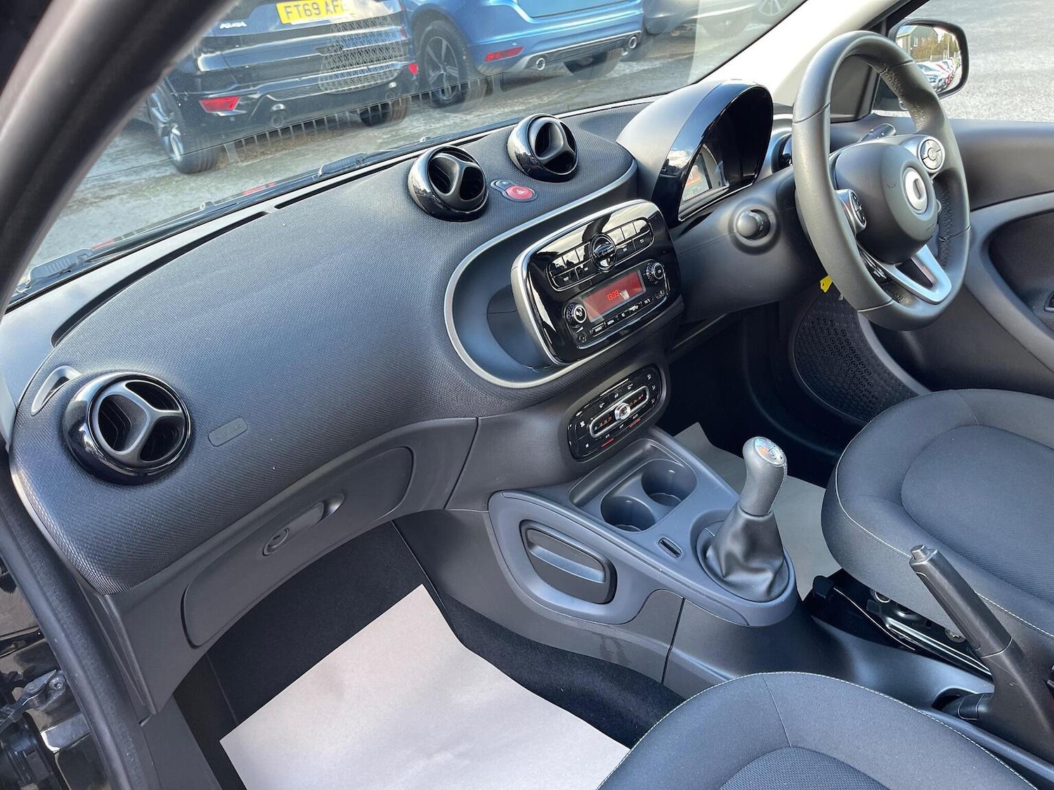 Used smart forfour 2017 for sale - 76712768: Photo 25