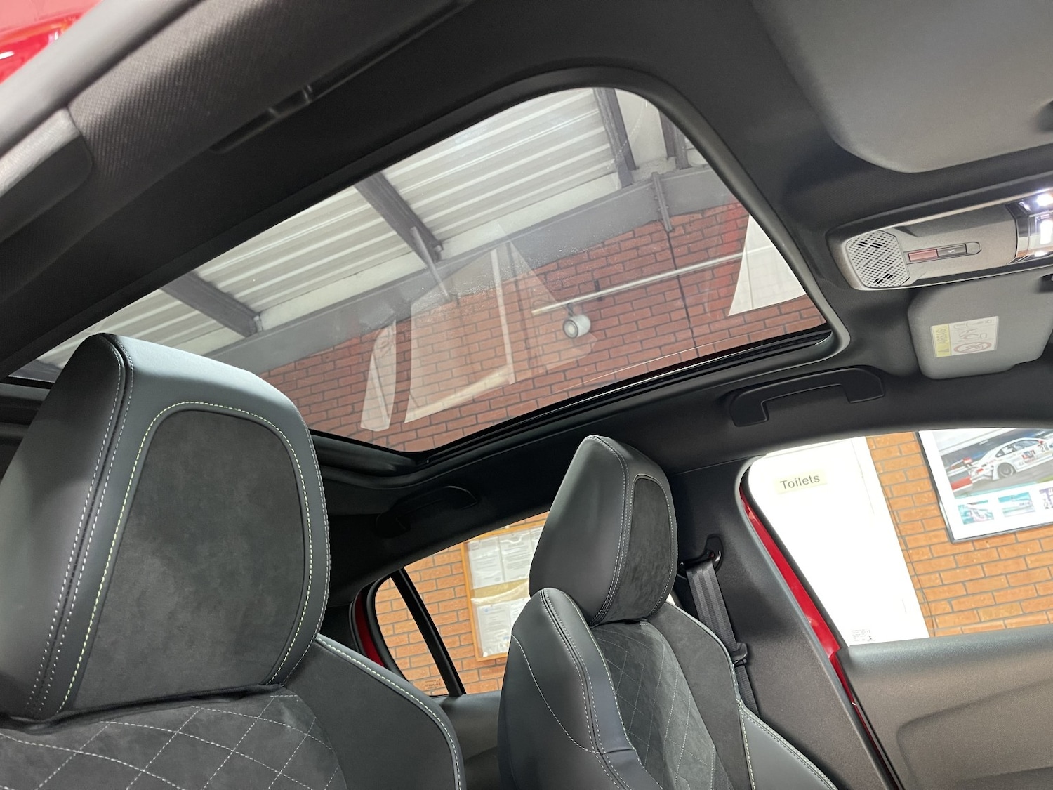 Used Peugeot 208 2022 for sale - 77766449: Photo 17