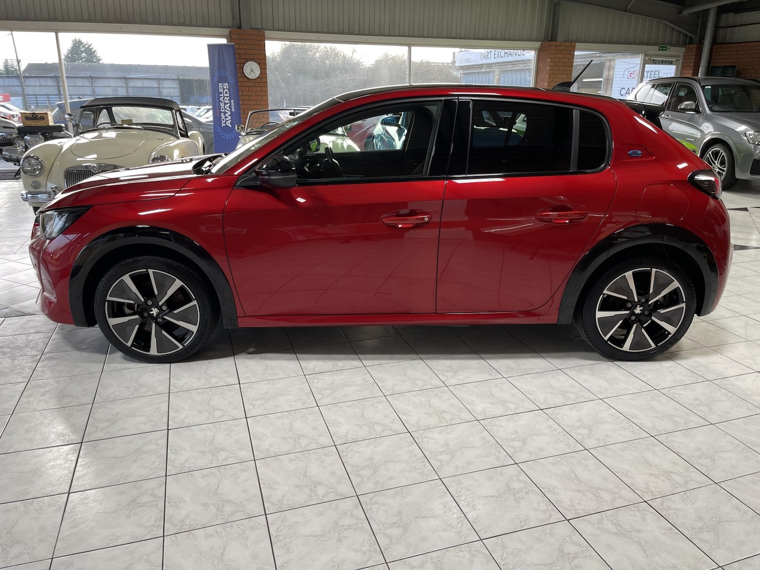 Used Peugeot 208 2022 for sale - 77766449: Photo 5