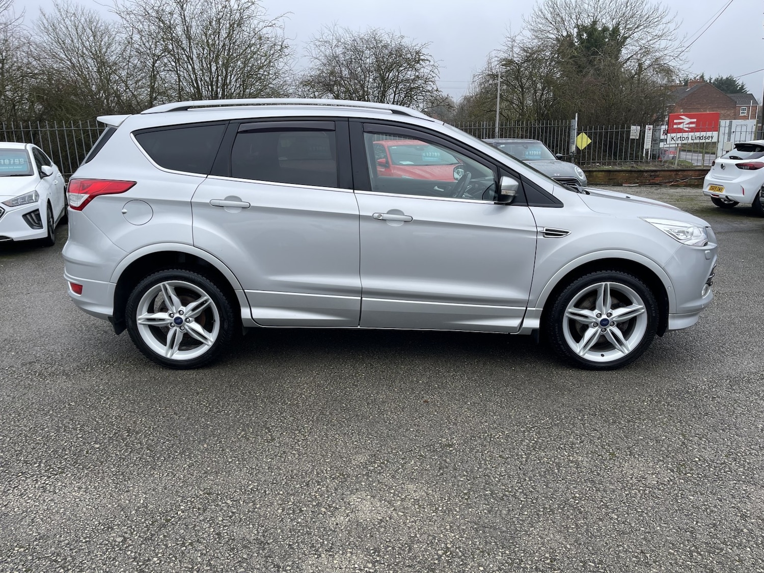 Used Ford Kuga 2016 for sale - 77438401: Photo 3