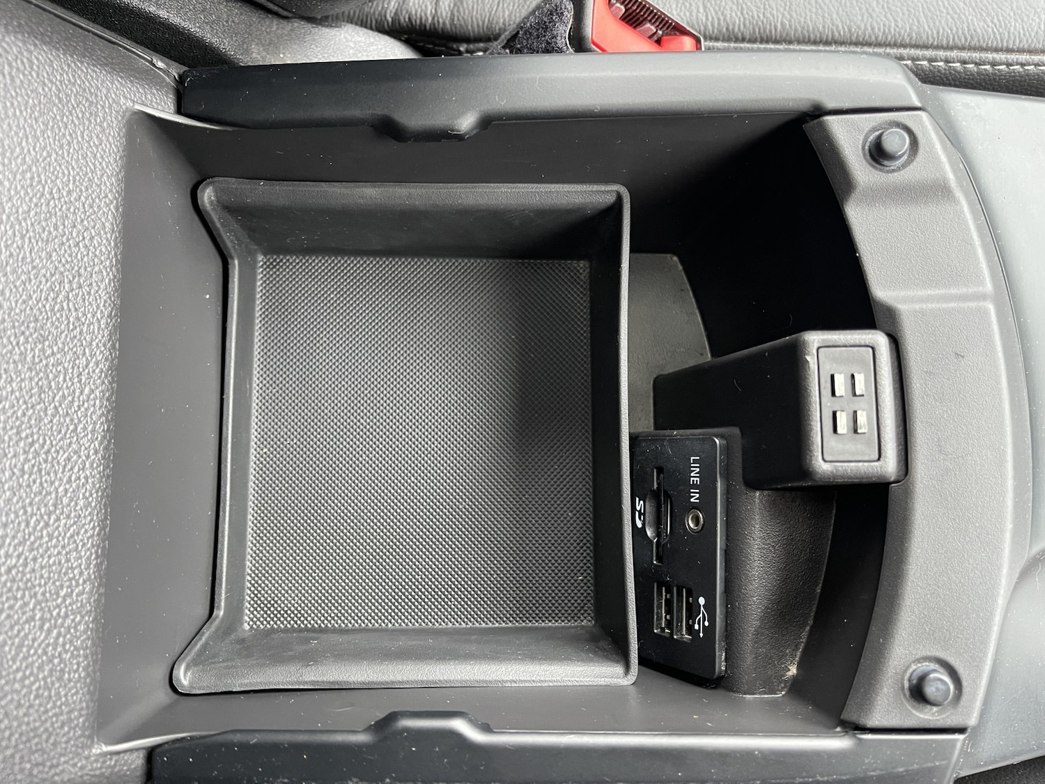 Used Ford Kuga 2016 for sale - 77438401: Photo 45