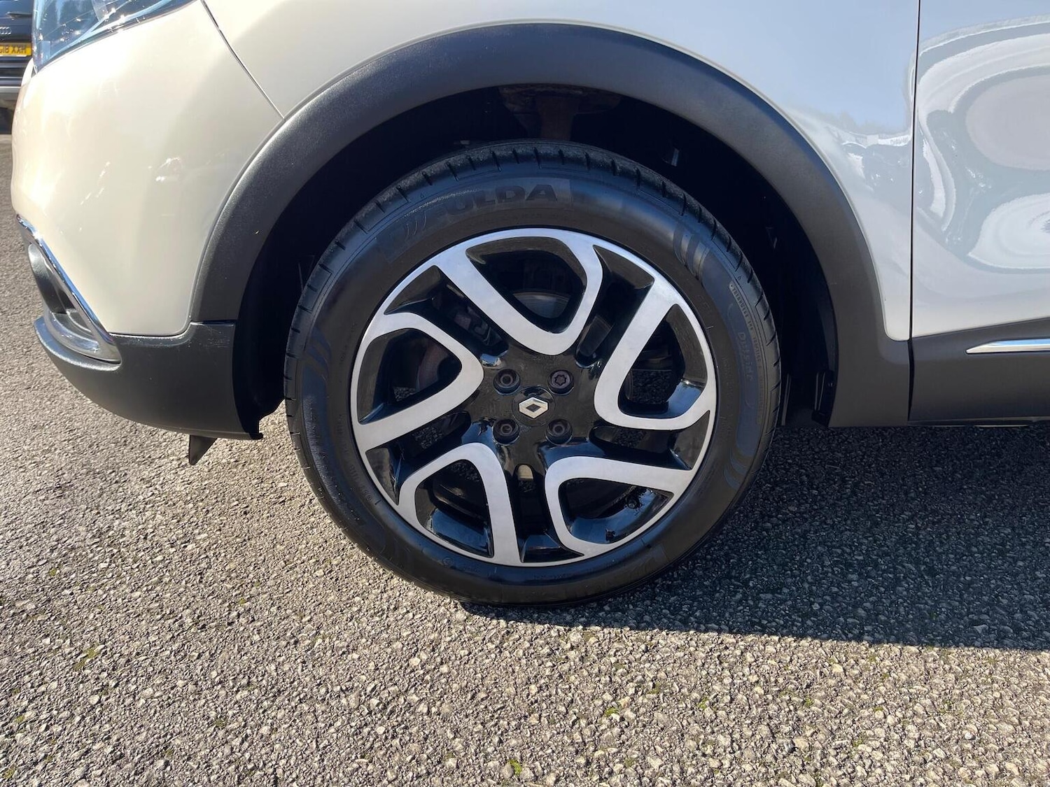 Used Renault Captur 2015 for sale - 76713028: Photo 12