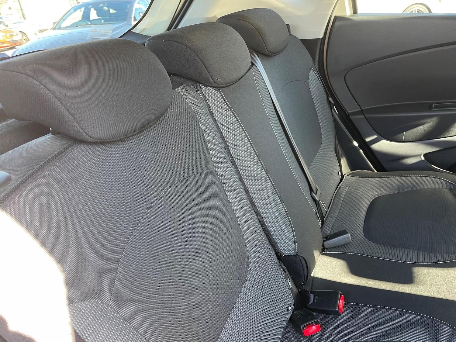 Used Renault Captur 2015 for sale - 76713028: Photo 20