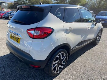 Used Renault Captur 2015 for sale - 76713028: Photo