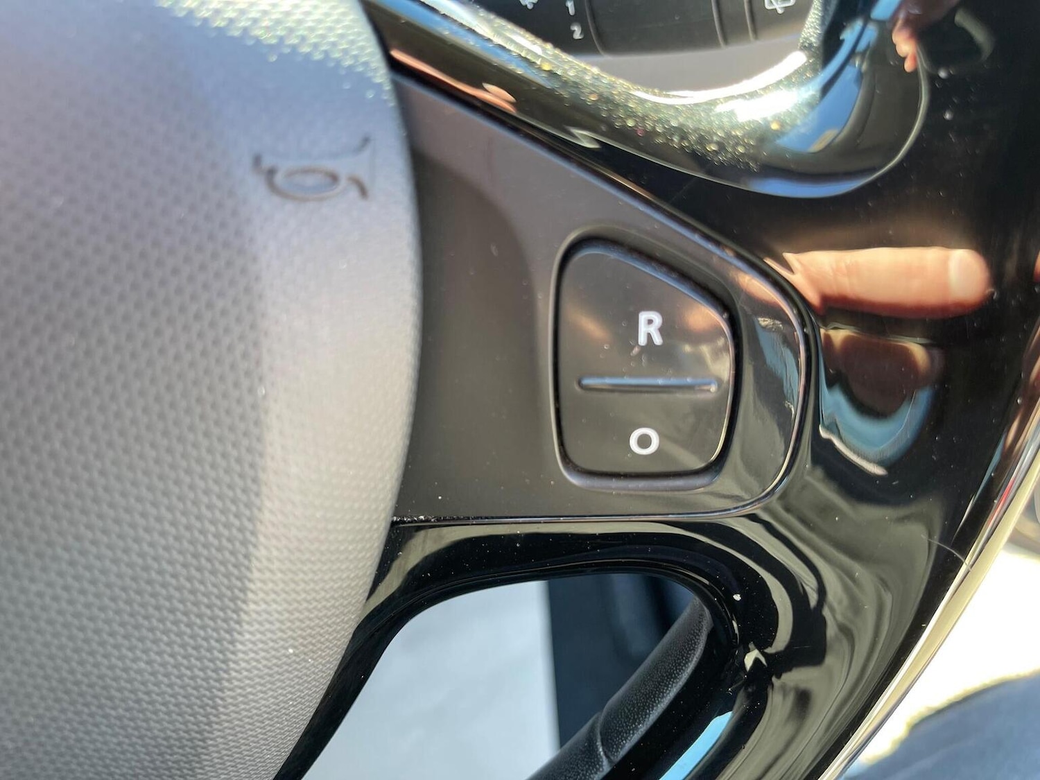 Used Renault Captur 2015 for sale - 76713028: Photo 32