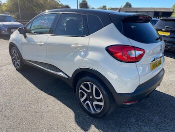 Used Renault Captur 2015 for sale - 76713028: Photo