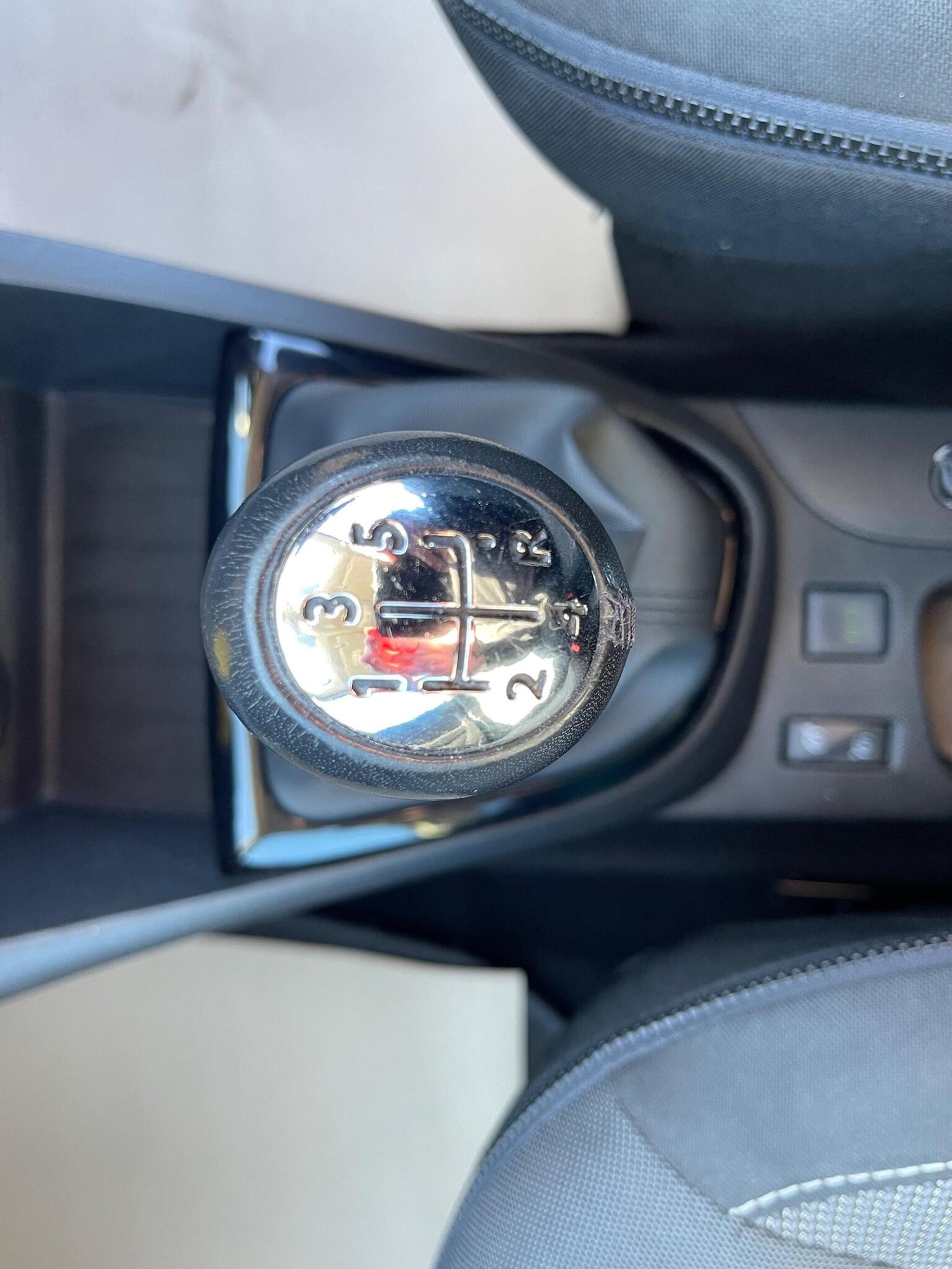 Used Renault Captur 2015 for sale - 76713028: Photo 42