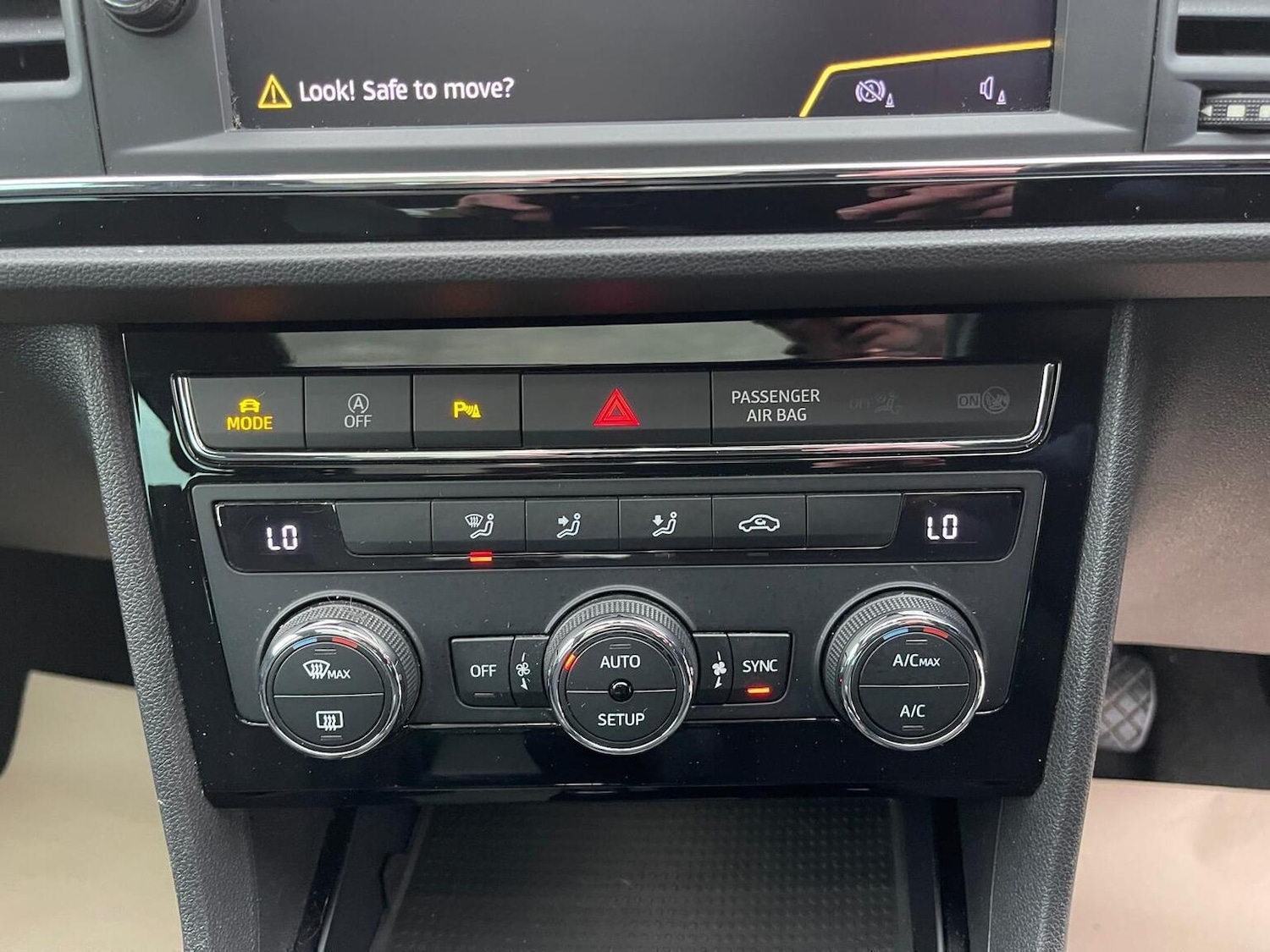 Used SEAT Leon 2017 for sale - 76712619: Photo 41