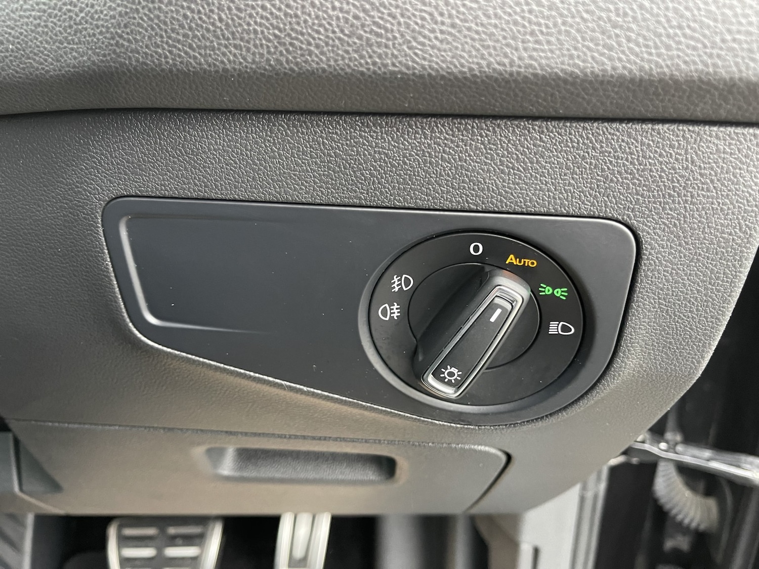 Used Volkswagen Tiguan 2019 for sale - 76982770: Photo 36