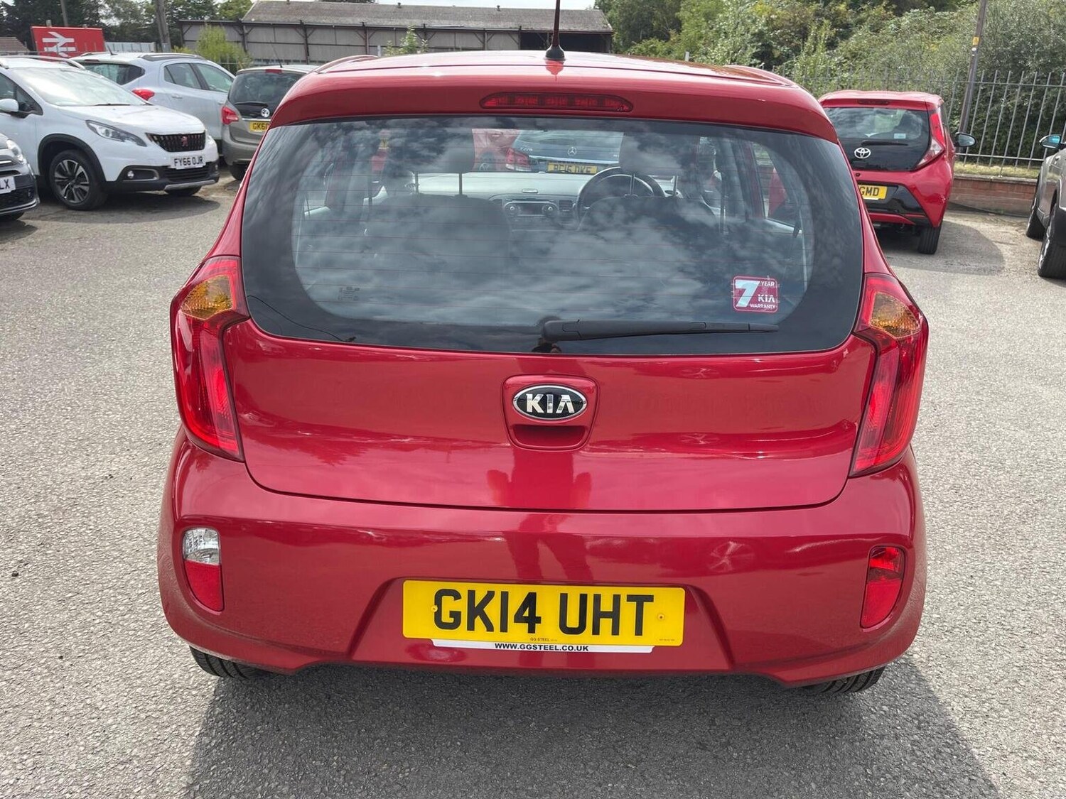 Used Kia Picanto 2014 for sale - 76712602: Photo 6