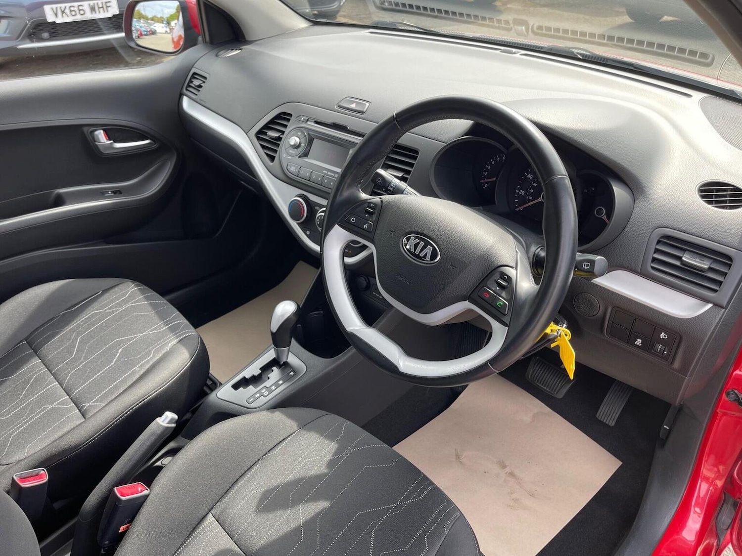 Used Kia Picanto 2014 for sale - 77162188: Photo 17