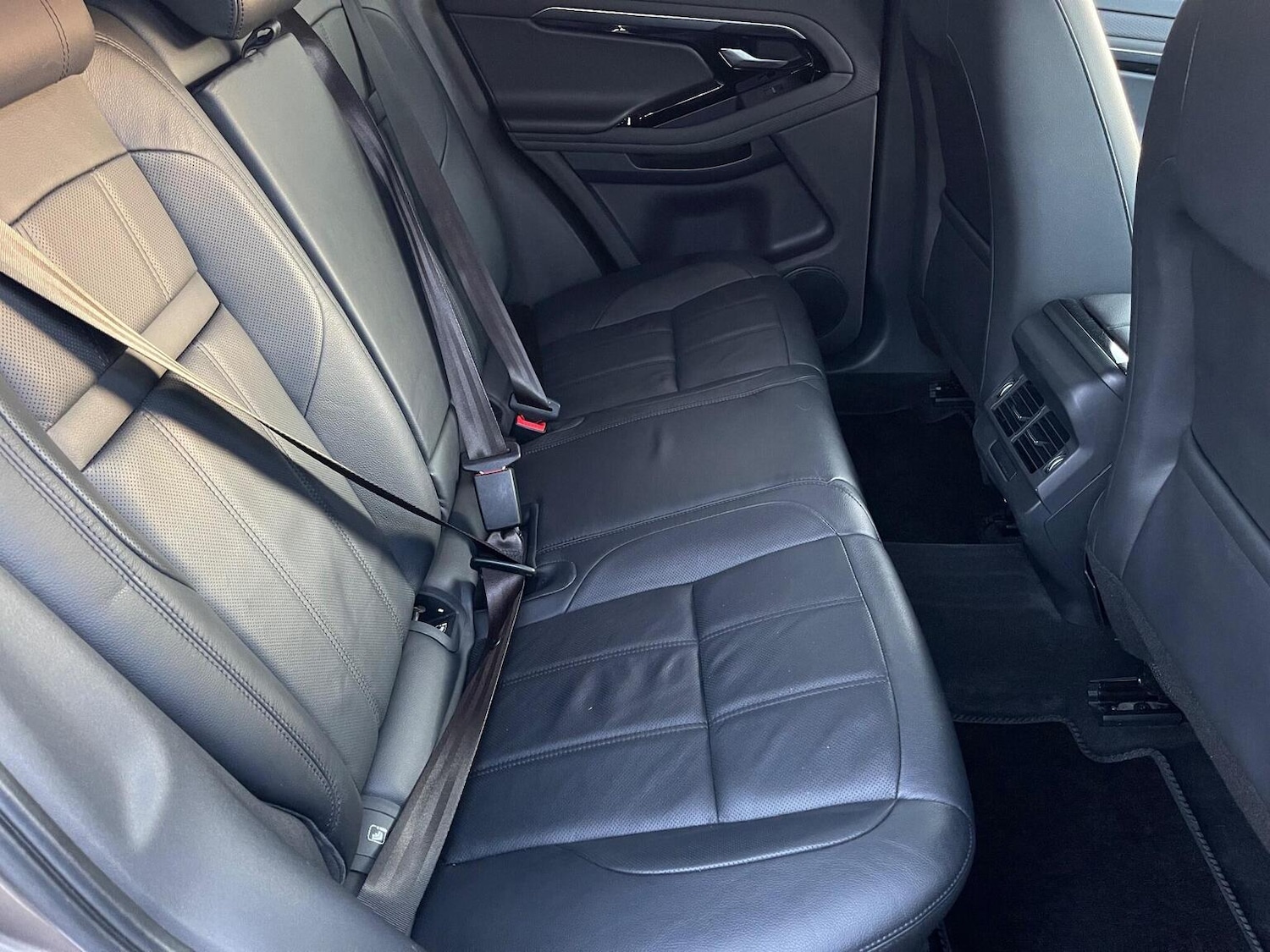 Used Land Rover Range Rover Evoque 2019 for sale - 76963353: Photo 18