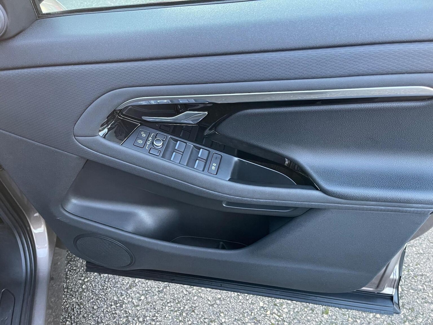 Used Land Rover Range Rover Evoque 2019 for sale - 76963353: Photo 27