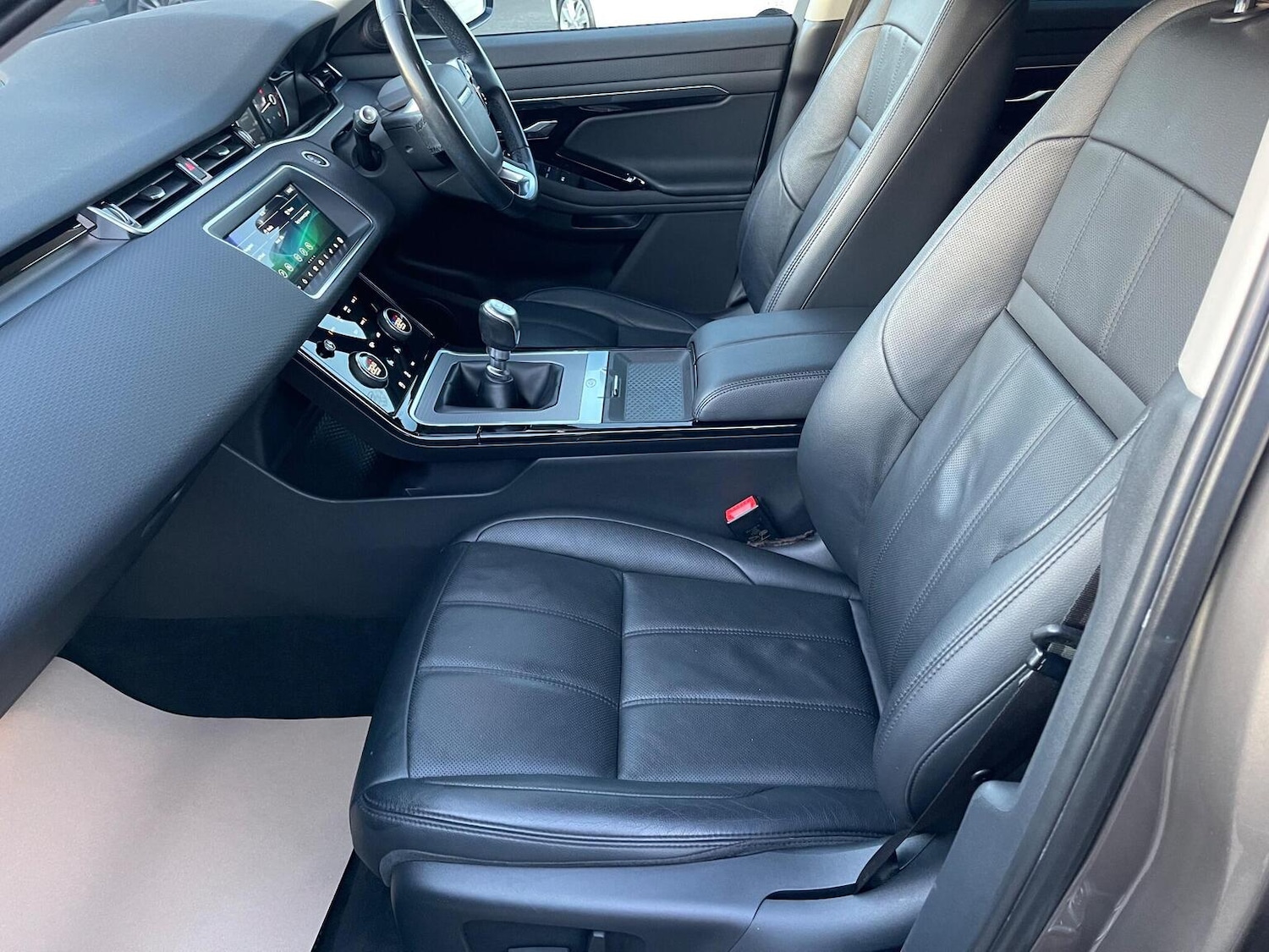 Used Land Rover Range Rover Evoque 2019 for sale - 76963353: Photo 46