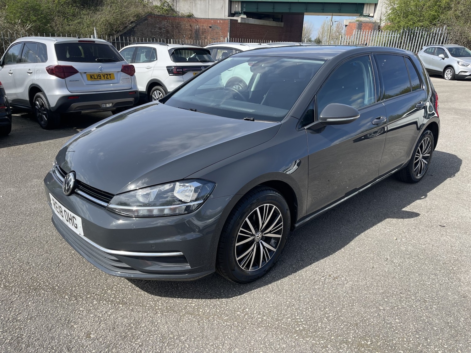 Used Volkswagen Golf 2018 for sale - 78201894: Photo 4