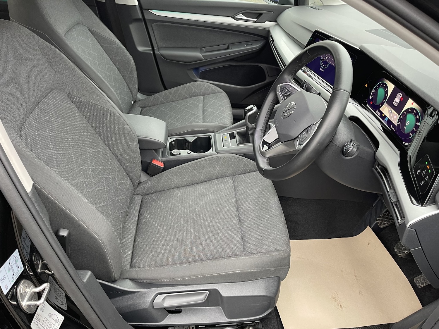 Used Volkswagen Golf 2024 for sale - 76982801: Photo 15