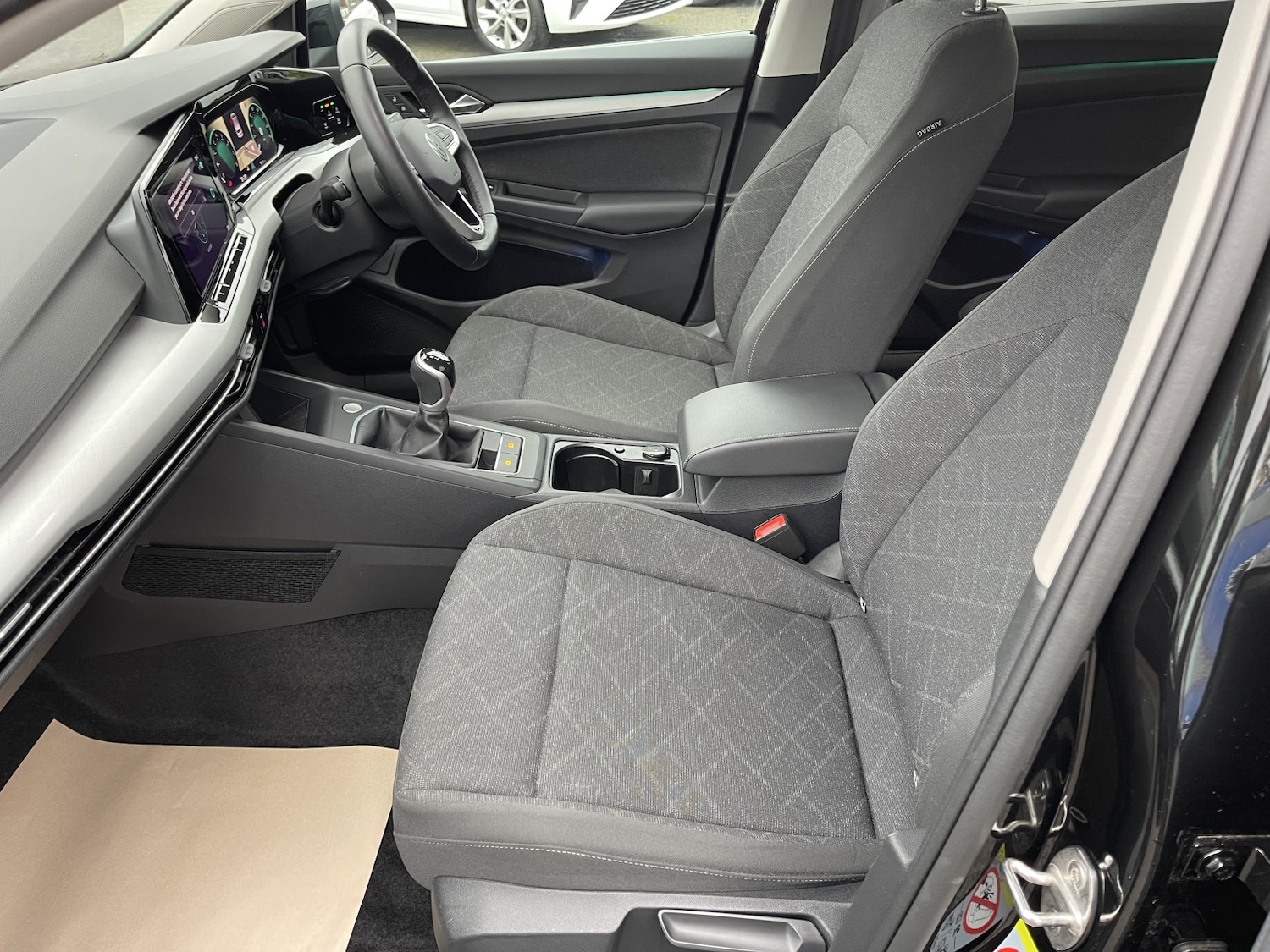 Used Volkswagen Golf 2024 for sale - 76982801: Photo 24