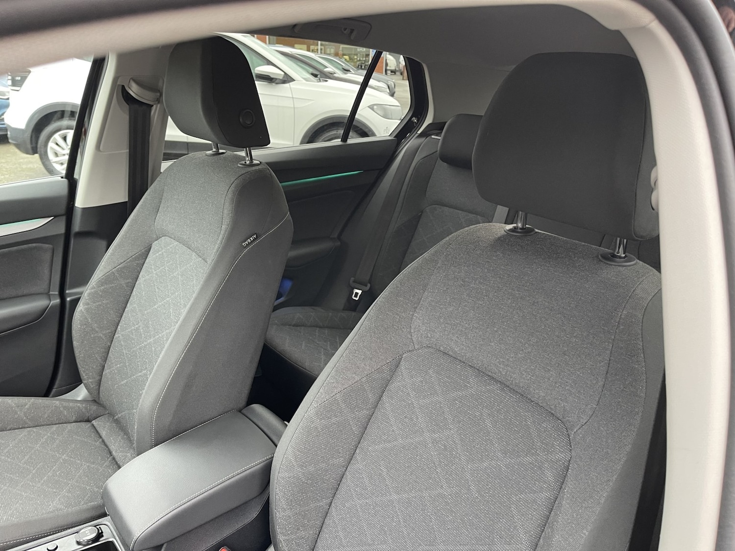 Used Volkswagen Golf 2024 for sale - 76982801: Photo 28