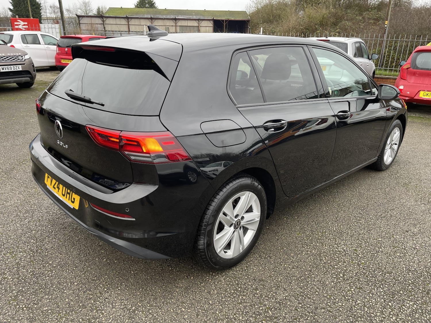 Used Volkswagen Golf 2024 for sale - 76982801: Photo 4