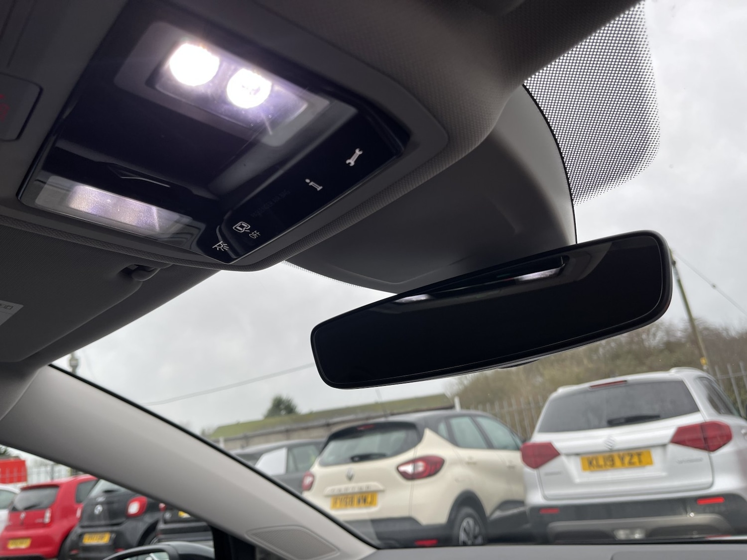 Used Volkswagen Golf 2024 for sale - 76982801: Photo 52