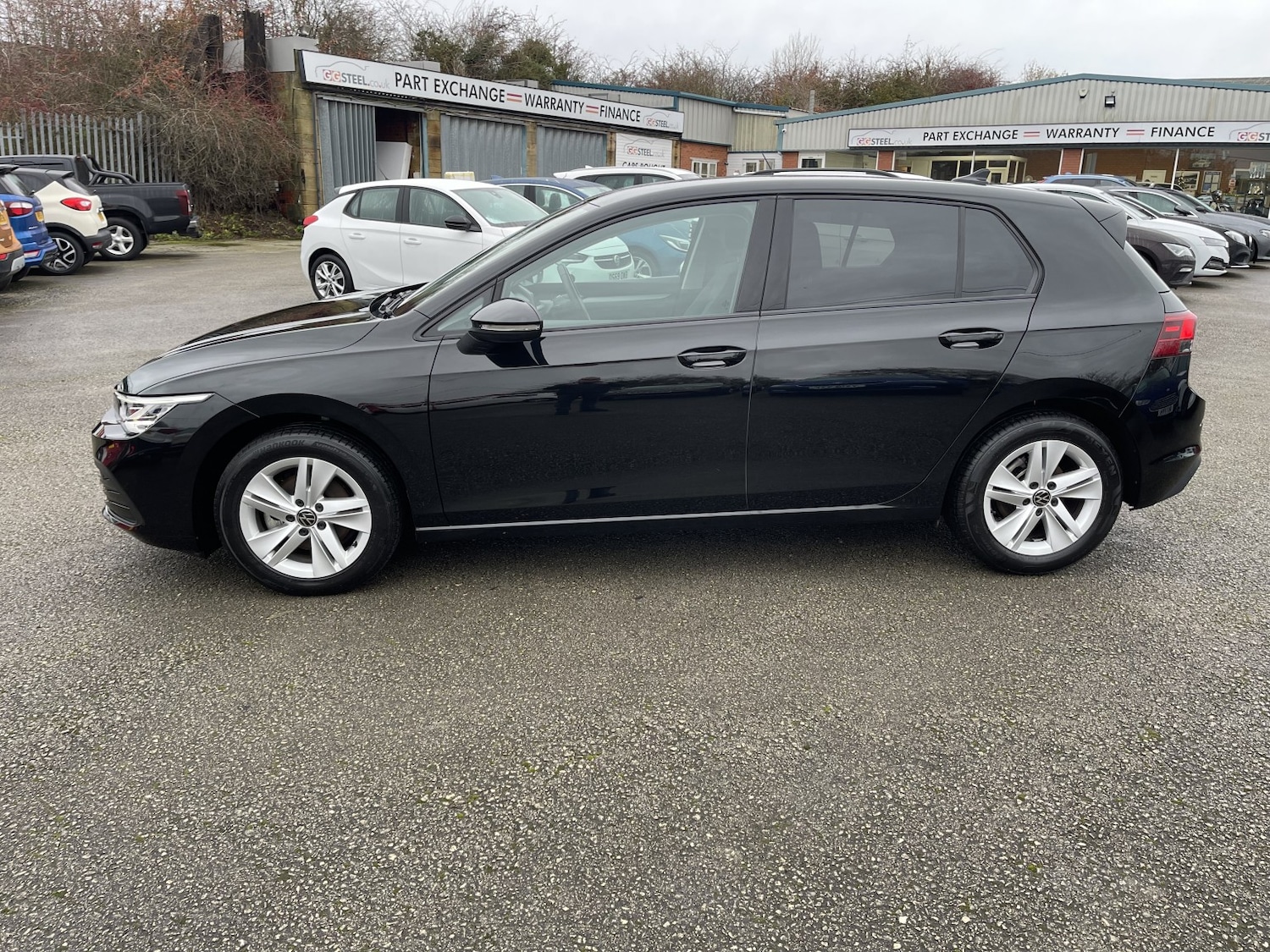 Used Volkswagen Golf 2024 for sale - 76982801: Photo 7