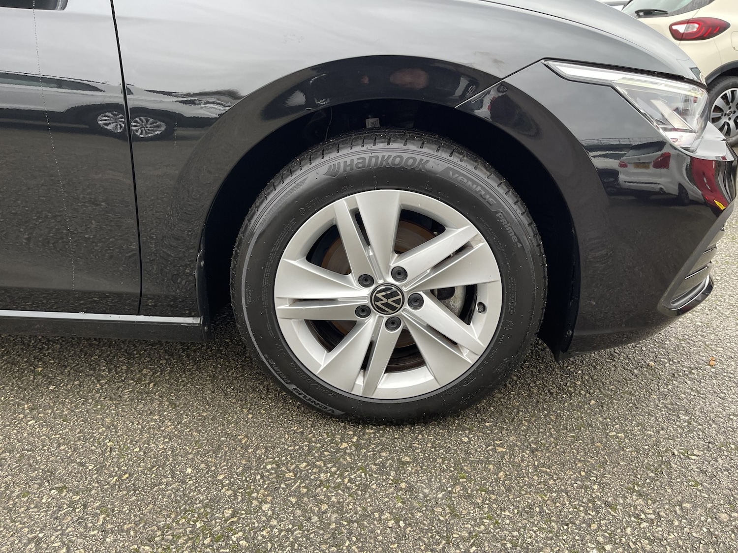 Used Volkswagen Golf 2024 for sale - 76982801: Photo 9